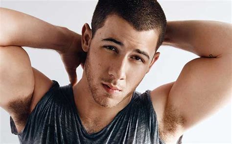 nick jonas gay|WATCH: Nick Jonas makes out with another guy in mixed martial。